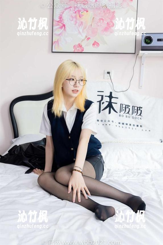 袜啵啵-稚予 袜啵啵 - 贝壳头?那是稚予私拍合集里的奇遇,真想找个角落仔细品味。