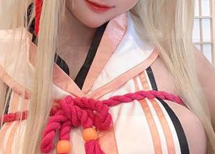 贝贝琪Becky的夏日图集：果然夏天就是要有颜色的，就像她的Cos一样！