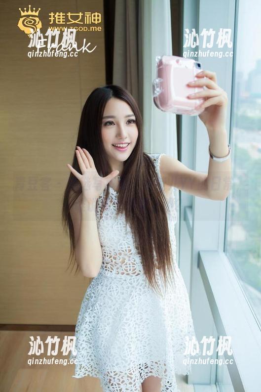 青豆客-颖莹儿YY 青豆客 - 精选写真集:颖莹儿YY的日常,谁说每天都要上班?