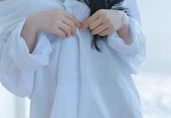 韩国CoCo女神：原图下的无可奈何，图包里的欢乐连篇！
