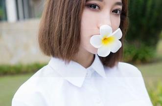 魅妍社 - 缤纷时刻：绯月樱_Cherry的自拍写真精选大公开