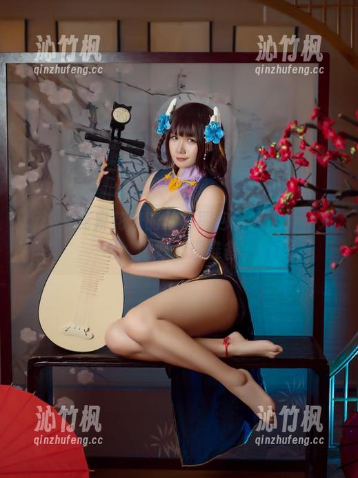 麻花麻花酱 听说麻花麻花酱的丝袜图包引火上身,来吧,做好心理准备。