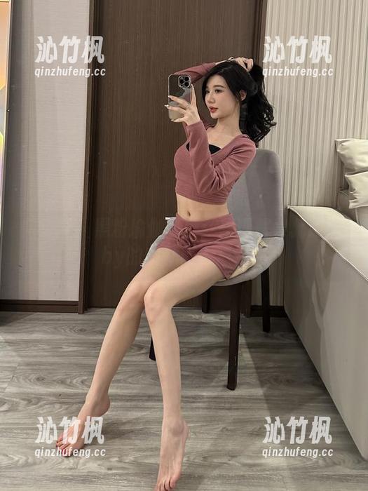 微密圈 - 黑粉瑜伽资源：想理解黎允熙baby的幽默感？点进来